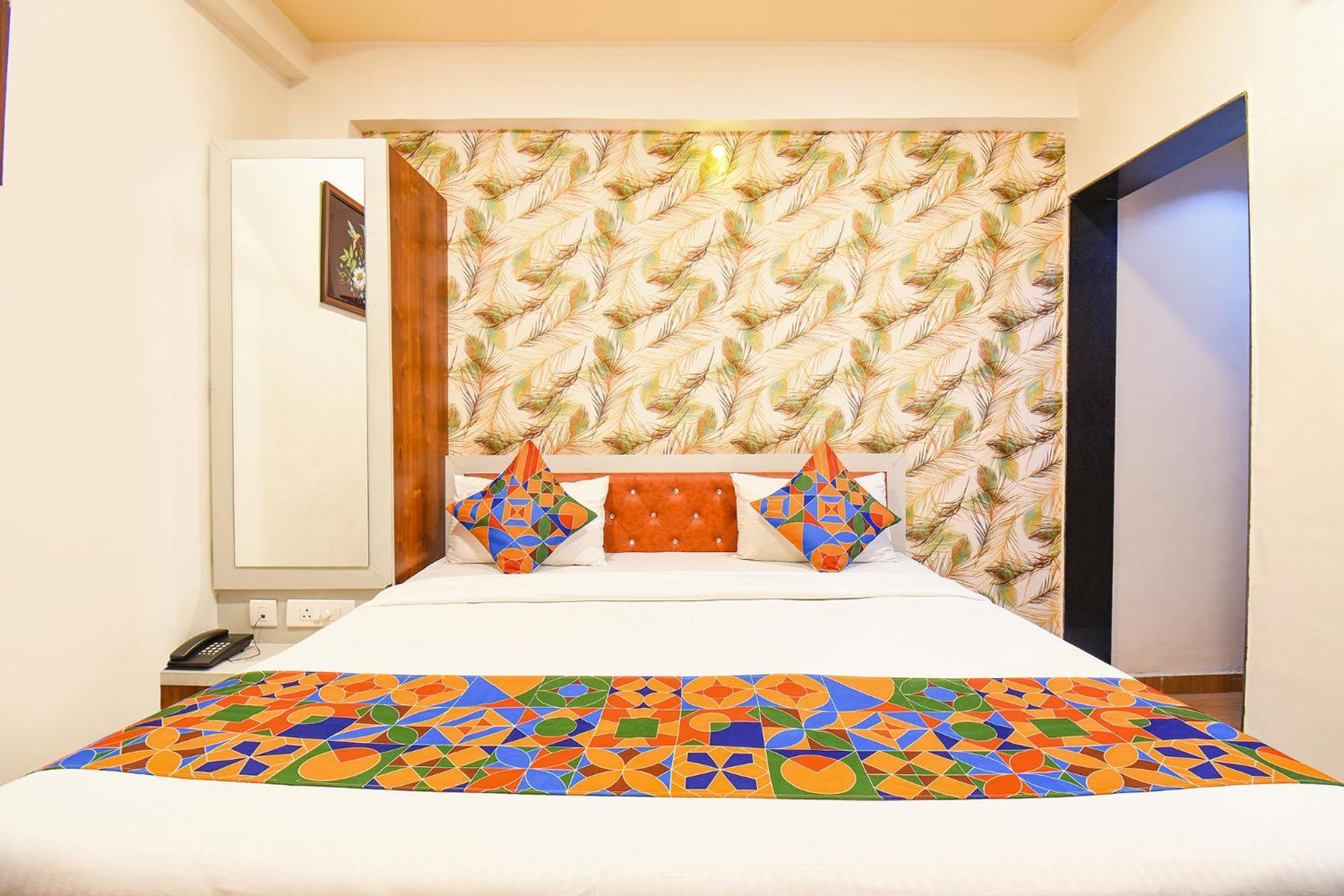Fabhotel Prime Kharadi Residency - Nr Lohgaon Пуна Экстерьер фото
